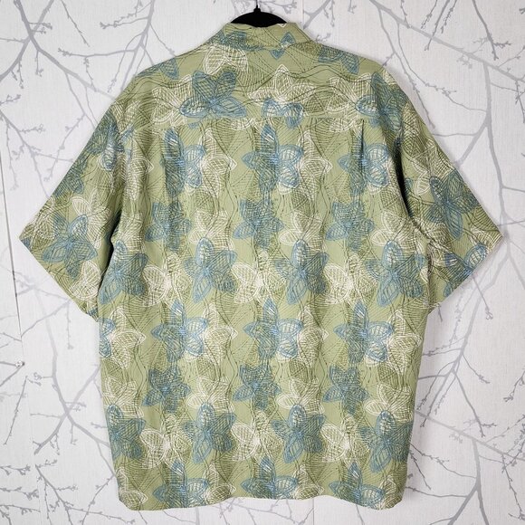 Tommy Bahama Green Floral Print 100% Silk Camp Shirt - Picture 3 of 5